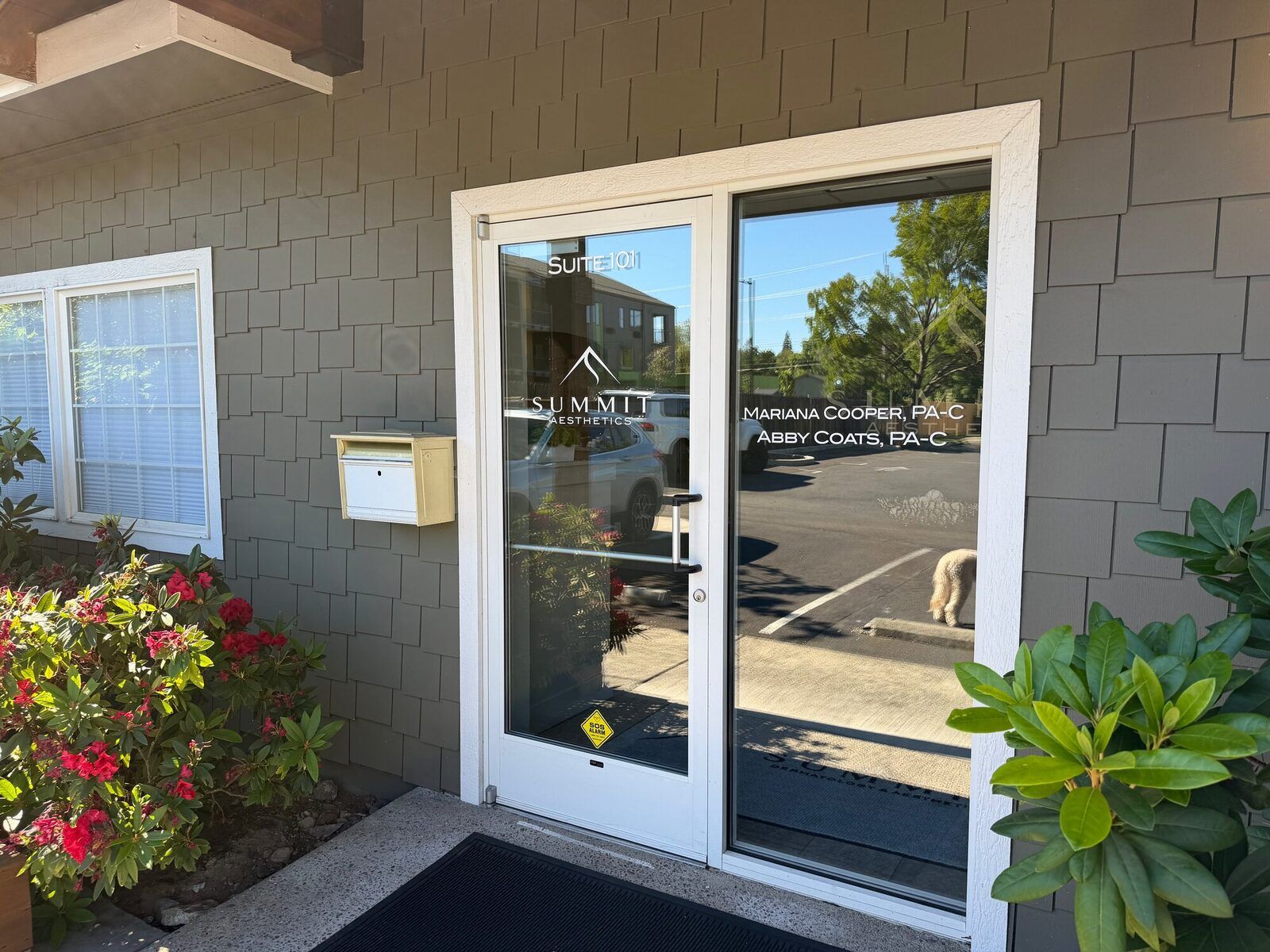 Summit Aesthetics entrance — Suite 101