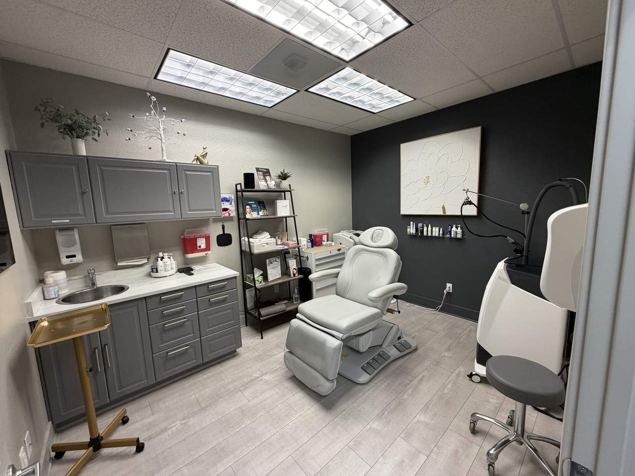 Aesthetic injectables treatment room at Summit Dermatology & Aesthetics